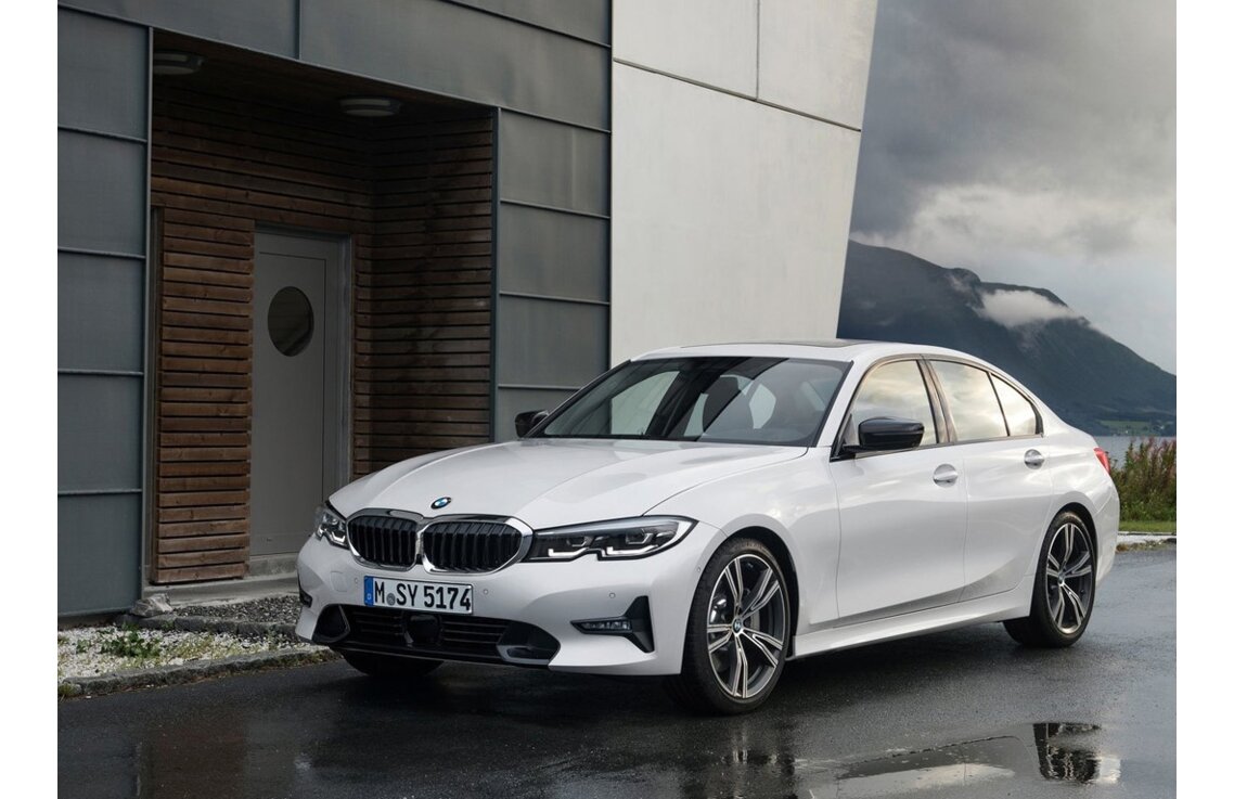 BMW 320i 2023 Preços, Versões, Consumo e Ficha Técnica